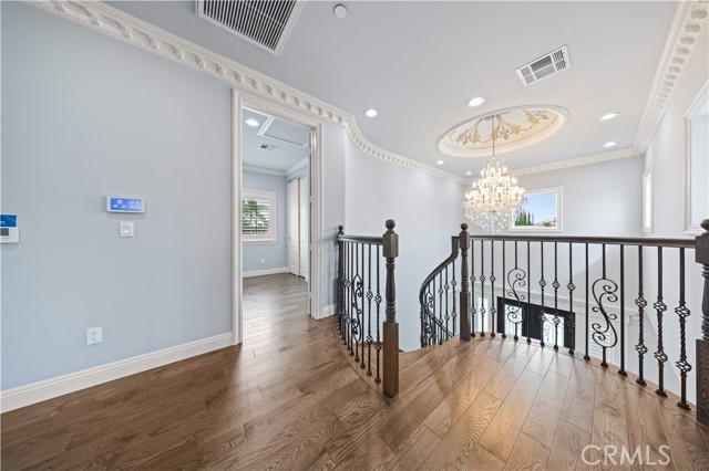 MLS #WS25198946 image #22