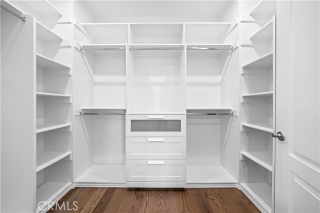 MLS #WS25198946 image #28