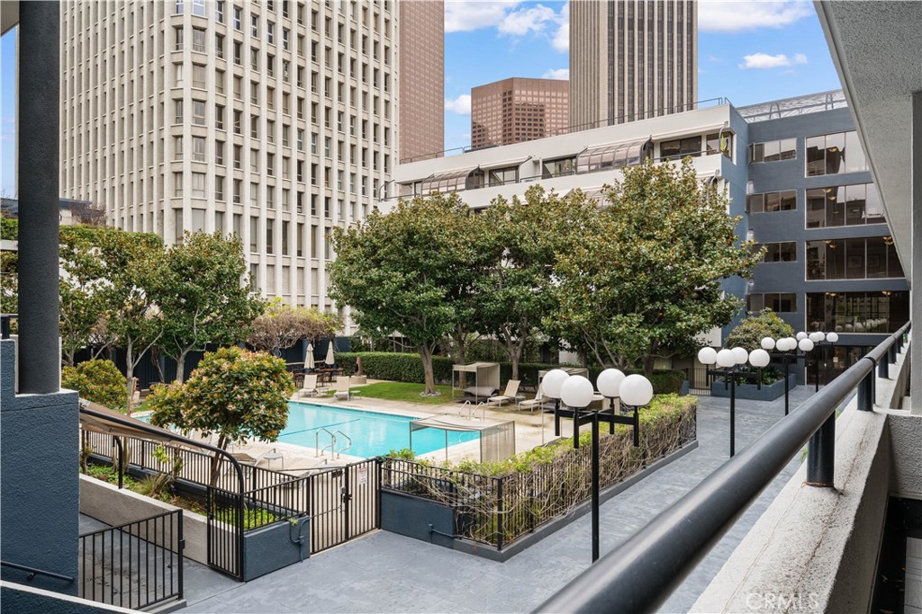 MLS #WS25199016 image #24