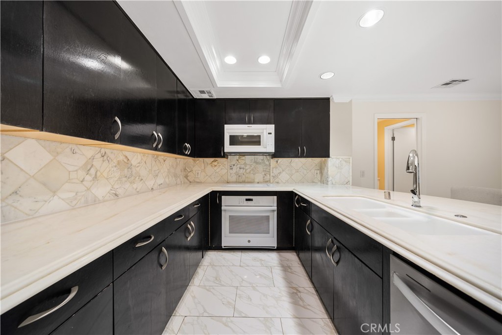 MLS #WS25199016 image #6