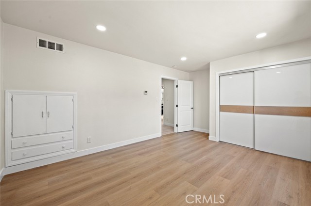 MLS #WS25199709 image #25