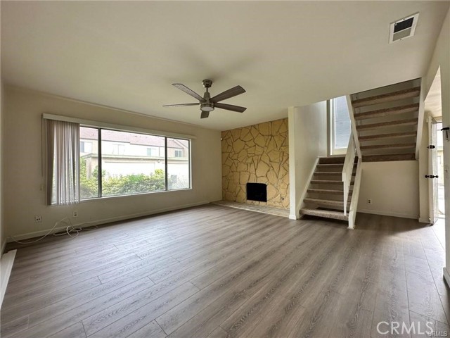 MLS #WS25201043 image #1