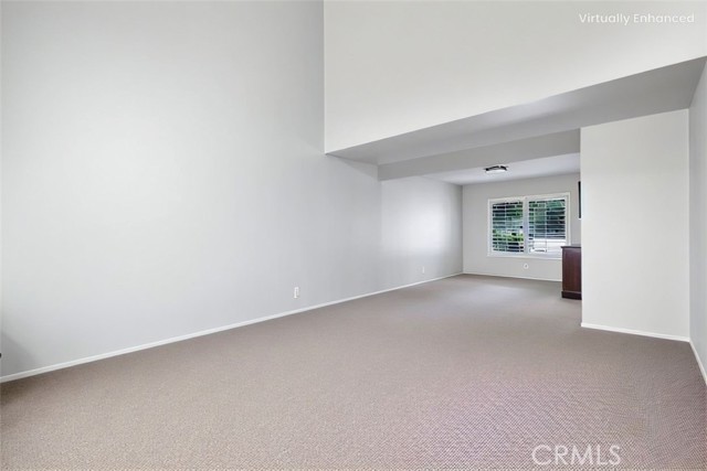 MLS #WS25201213 image #2