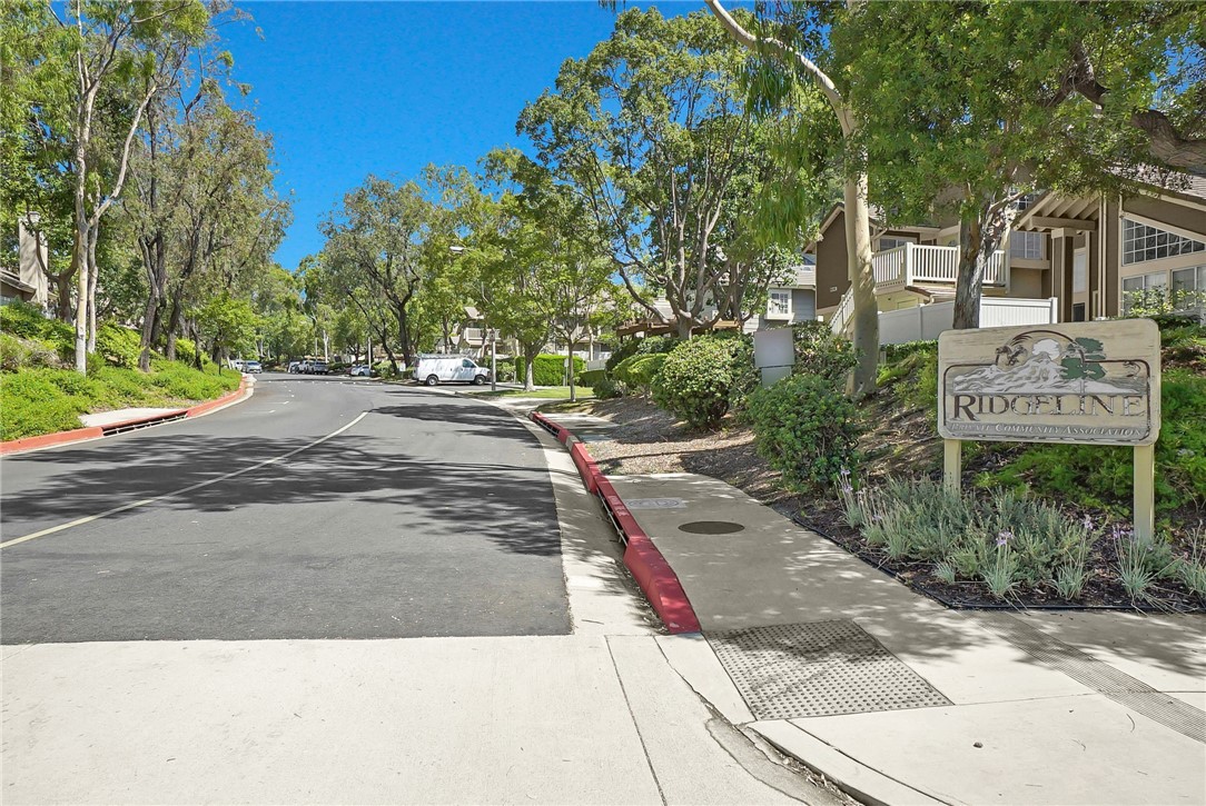 MLS #WS25201554 image #15