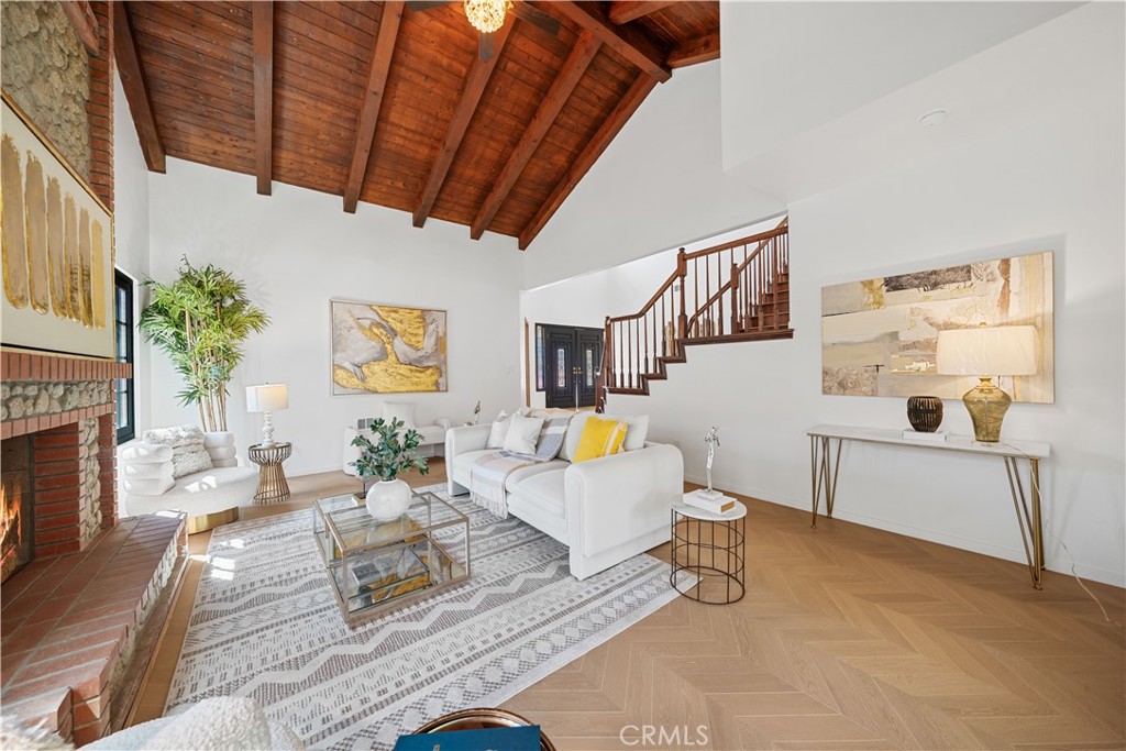 MLS #WS25201818 image #10