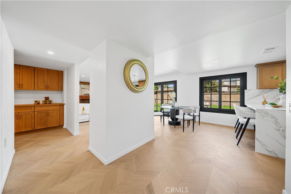 MLS #WS25201818 image #18