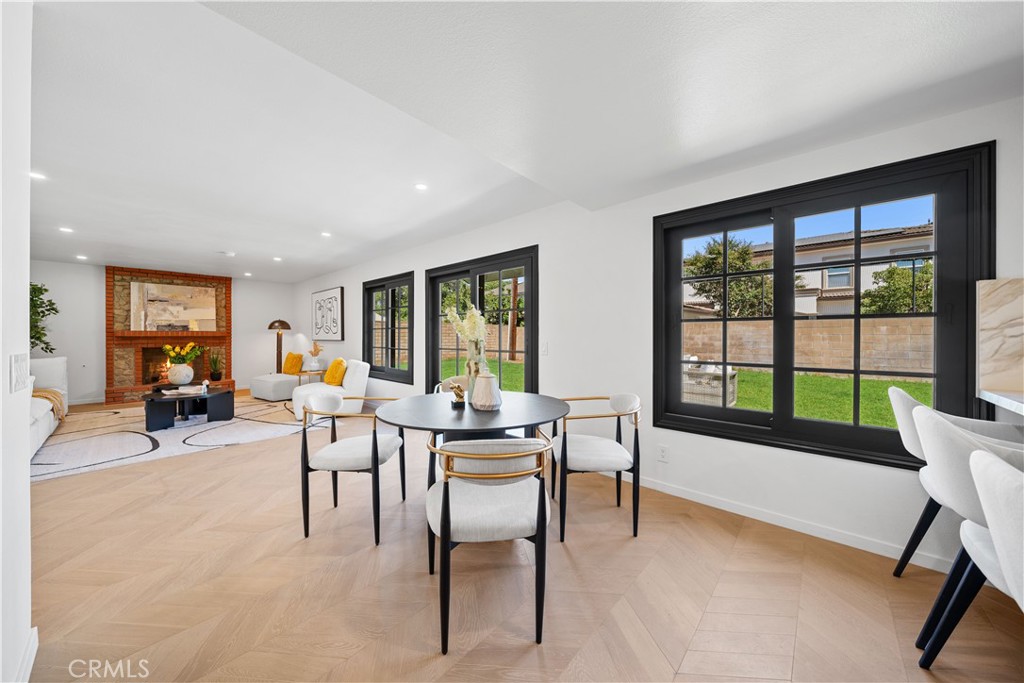 MLS #WS25201818 image #20