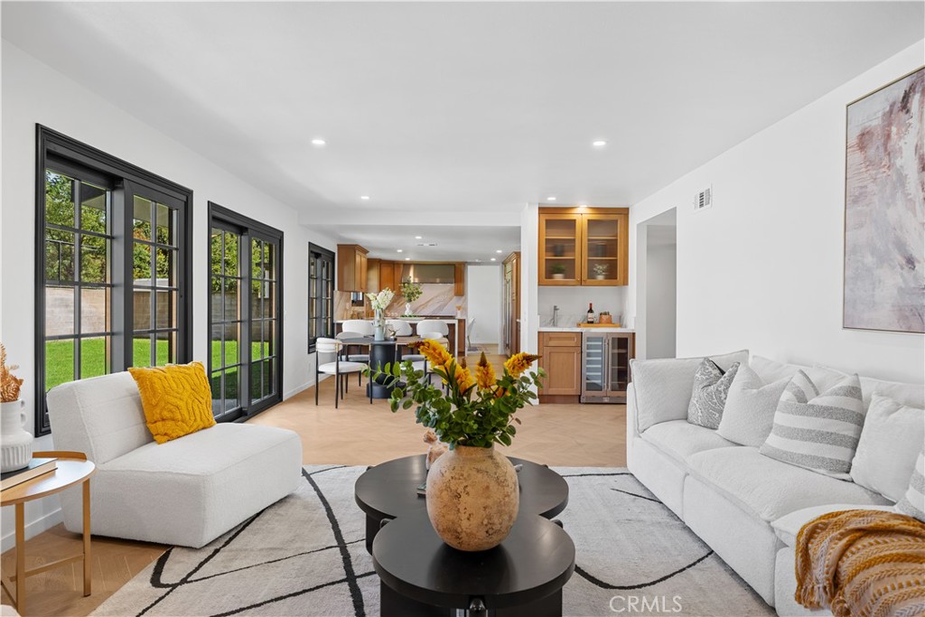 MLS #WS25201818 image #22