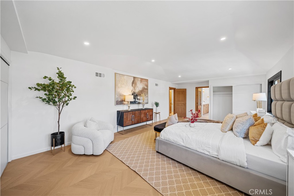 MLS #WS25201818 image #31