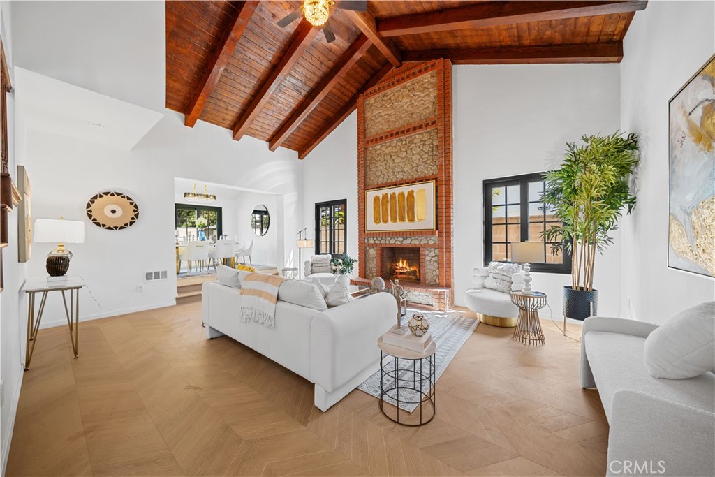 MLS #WS25201818 image #8