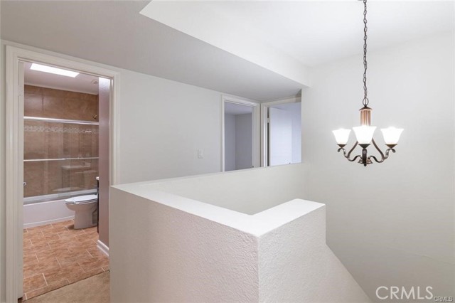 MLS #WS25204362 image #9