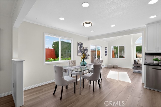 MLS #WS25207515 image #10