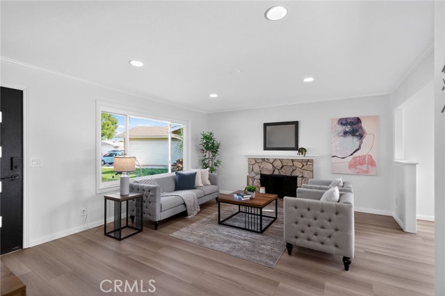 MLS #WS25207515 image #6