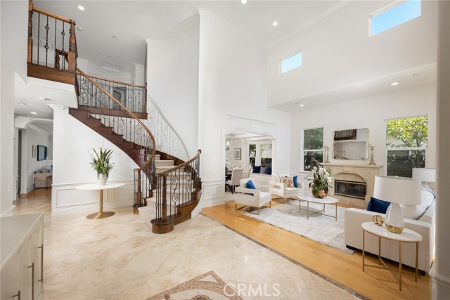 MLS #WS25207529 image #3