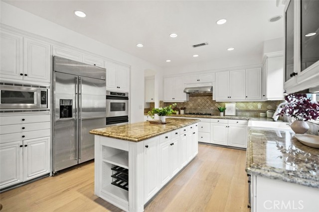 MLS #WS25208159 image #12