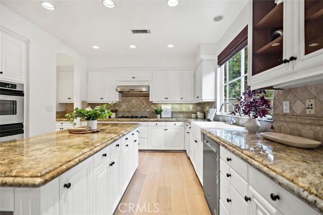 MLS #WS25208159 image #13