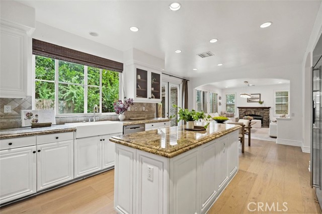 MLS #WS25208159 image #14