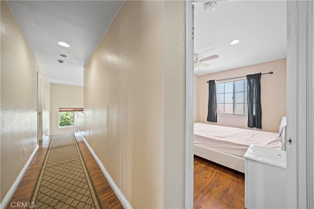 MLS #WS25210089 image #12