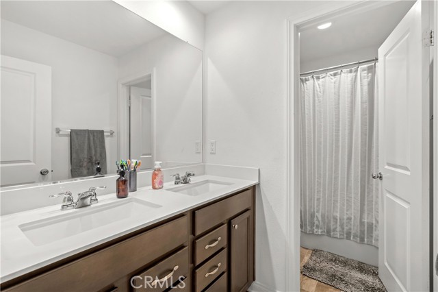 MLS #WS25210177 image #16