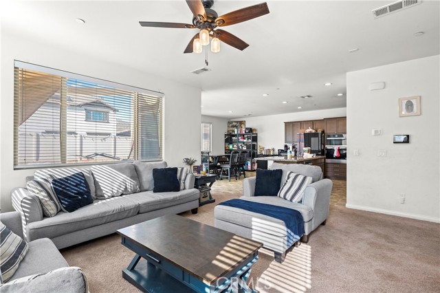 MLS #WS25210177 image #3