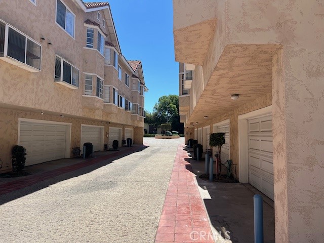 MLS #WS25213724 image #1