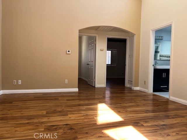 MLS #WS25213724 image #12