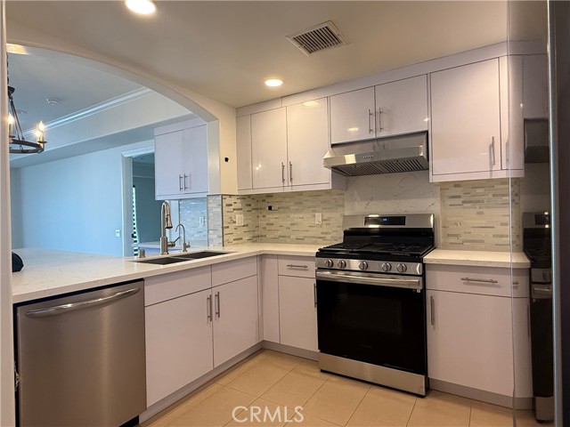 MLS #WS25214146 image #3
