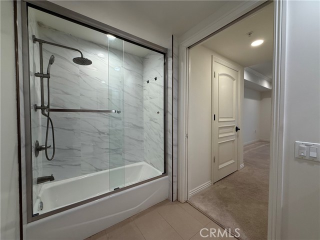 MLS #WS25214146 image #8