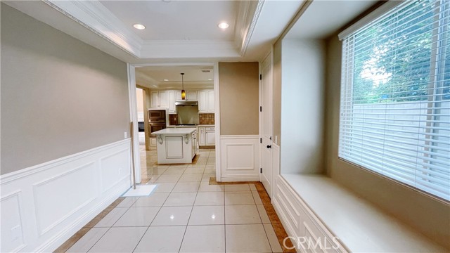 MLS #WS25214352 image #9