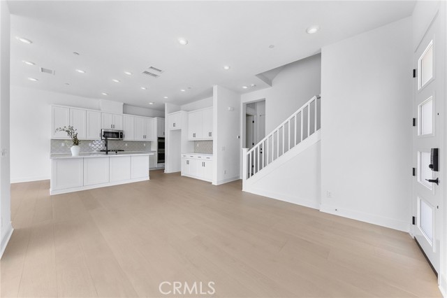 MLS #WS25214362 image #11