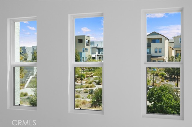 MLS #WS25214362 image #32