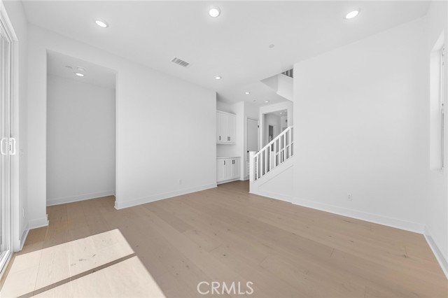 MLS #WS25214362 image #33