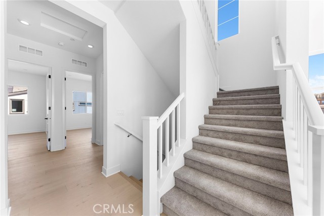 MLS #WS25214362 image #52