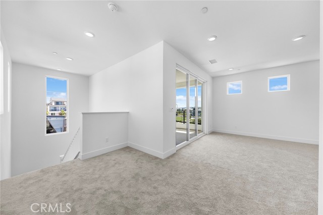 MLS #WS25214362 image #54