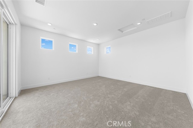 MLS #WS25214362 image #56