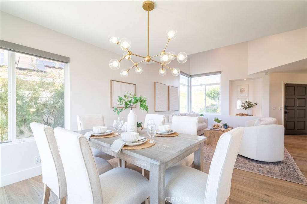 MLS #WS25215159 image #18