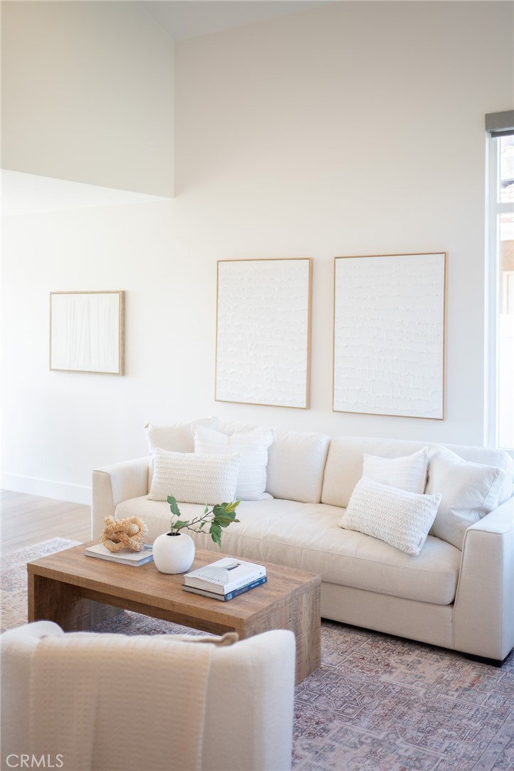 MLS #WS25215159 image #6