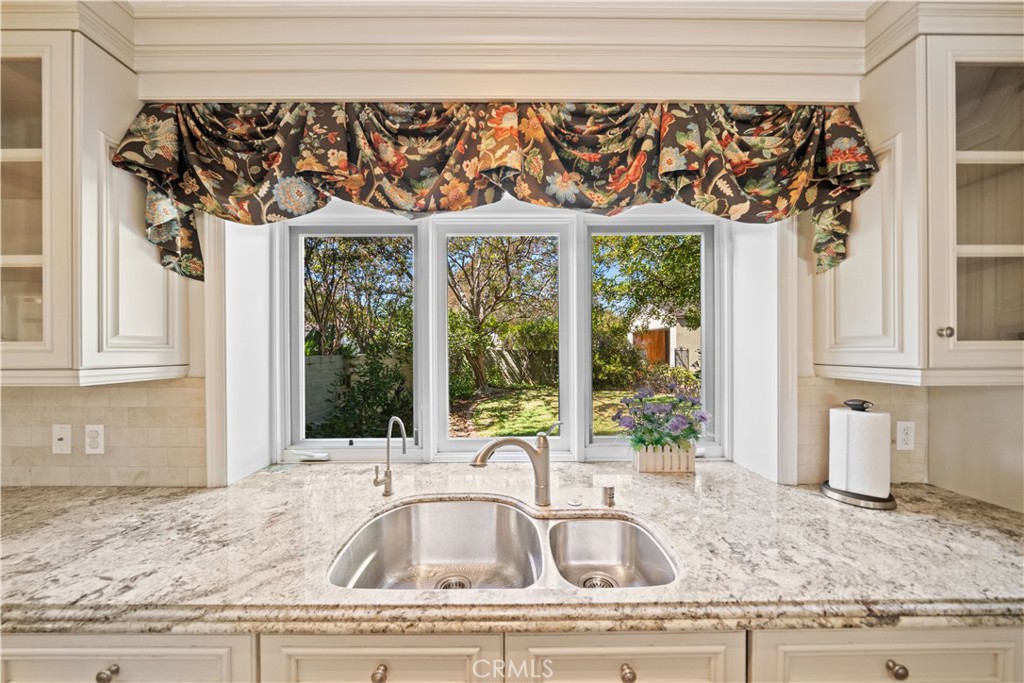 MLS #WS25215314 image #15