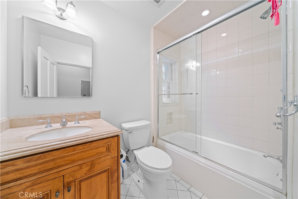 MLS #WS25215314 image #20