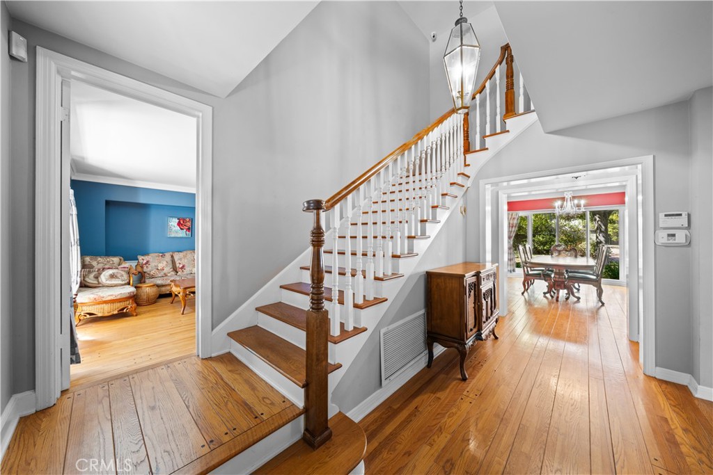 MLS #WS25215314 image #3