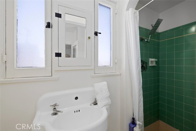 MLS #WS25215506 image #25