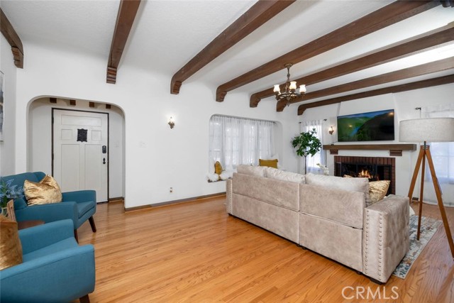 MLS #WS25215506 image #3