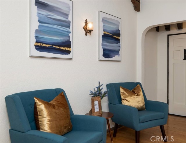 MLS #WS25215506 image #4