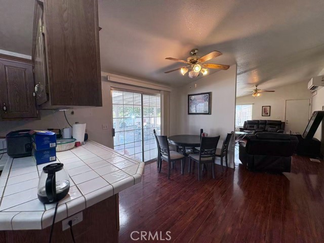 MLS #WS25215666 image #16