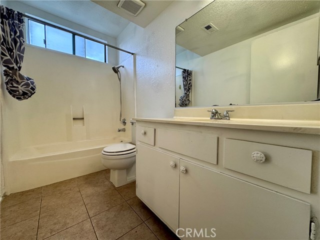 MLS #WS25216385 image #4