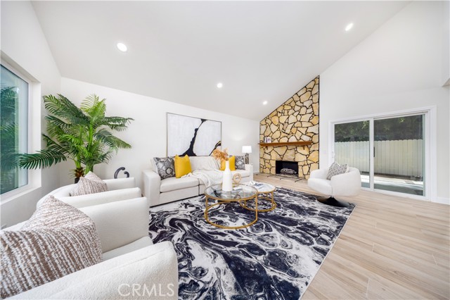 MLS #WS25216454 image #9