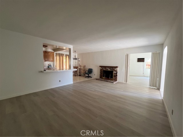 MLS #WS25216560 image #1