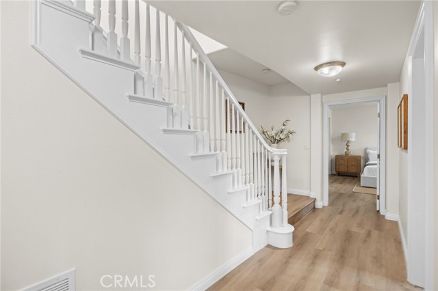 MLS #WS25217245 image #19