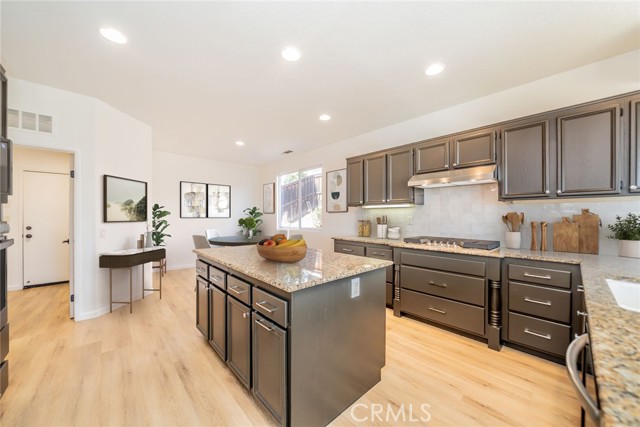 MLS #WS25217746 image #5