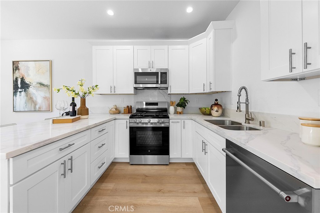 MLS #WS25218052 image #23